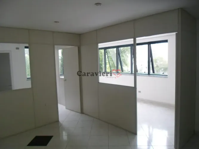 Sala para locação no coração de Indianópolis
