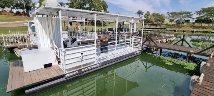 ? CHALANA À VENDA - IDEAL PARA PESCA E LAZER
