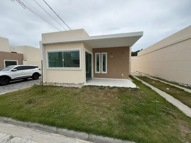 Casa em condomínio , busca vida side concept 