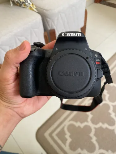 Câmera Canon SL2 Rebel