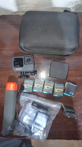 GOPRO HERO 9 BLACK + 6 BATERIAS + CARREGADOR + BOLSA CASE