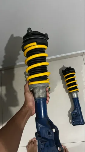 SUSPENSÃO A ROSCA