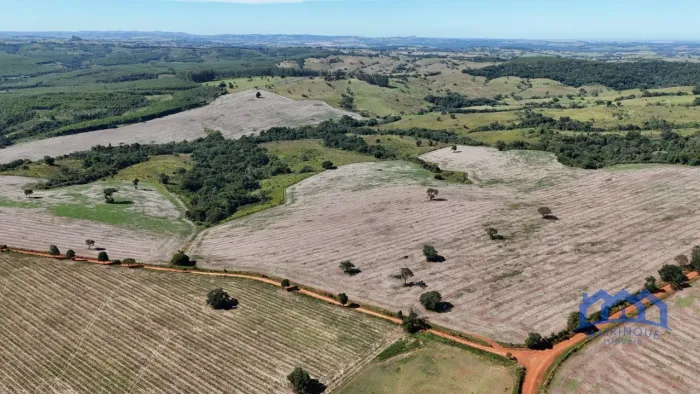 Sítio/Fazenda à Venda, 133 alqueires por R$ 22.000.000 Cód. ch2720