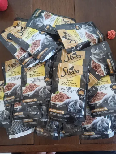 Ração/sachê Super Premium SHEBA (gatos)