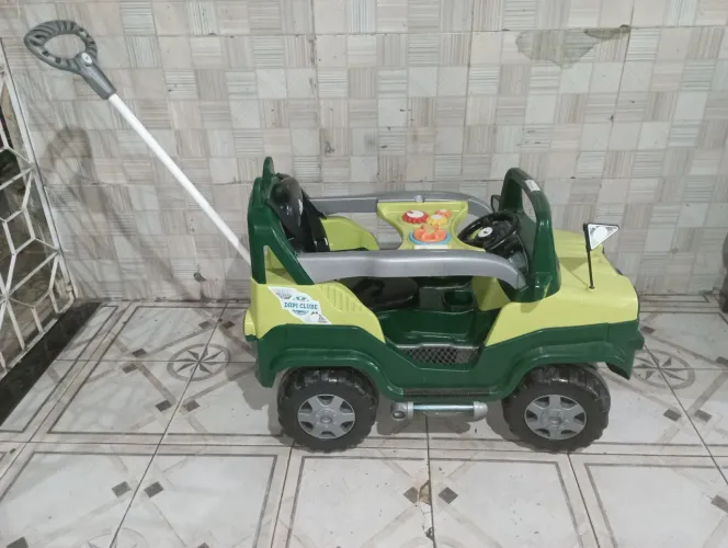 Jeep infantil