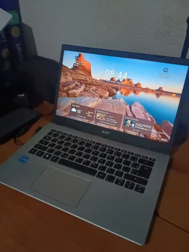 Notebook Acer aspire 5 bom estado