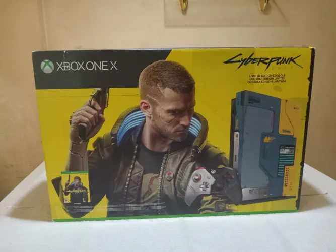 Console Xbox One X Edição Limitada Cyberpunk 2077 - Novo e Lacrado