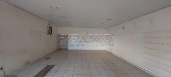 Salão comercial com 289,86m², bairro Ipiranga, Zona Norte de Ribeirão Preto/SP.