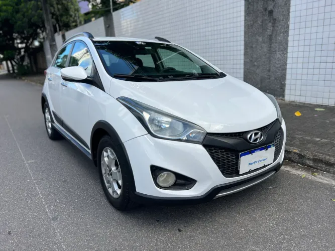 Hyundai HB20X Premium 1.6 Flex 16V Aut. 2015