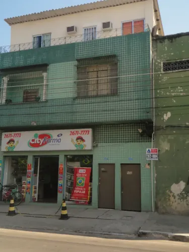 Imóveis para aluguel tem 60 metros quadrados com 2 quartos em Carolina - Duque de Caxias -