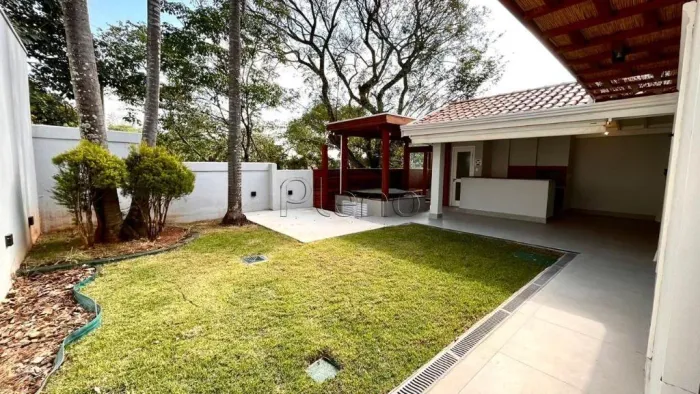 Sobrado à venda com 5 dormitórios no Bairro das Palmeiras em Campinas