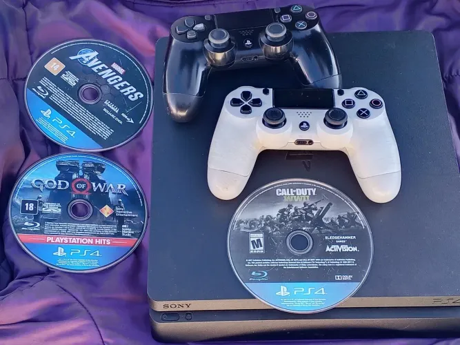 PS4