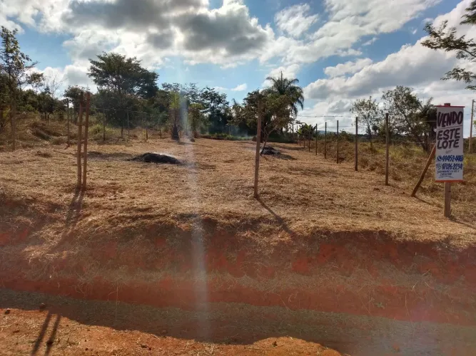 Lindo lote no Tiradentes _Mateus Leme