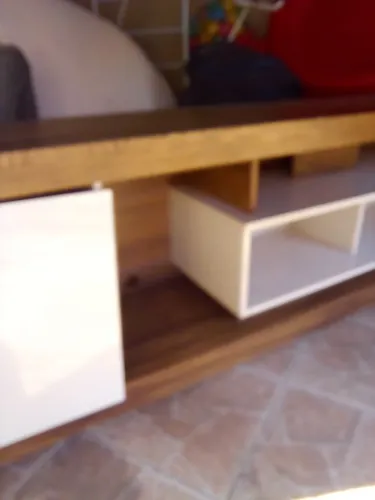 Rak mod. pouco uso , md. 1.82m comp por 40cm larg , alt .56cm