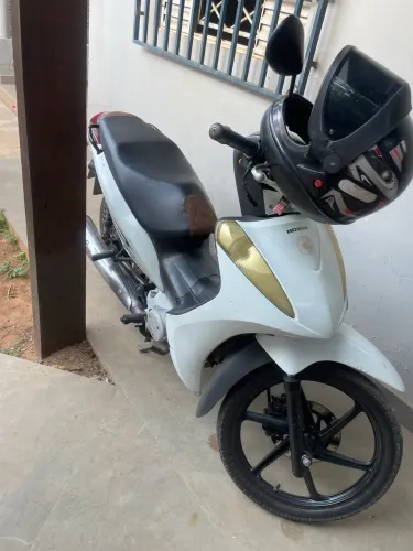 Vende-se ou troca