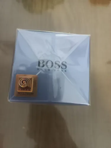 Vendo perfume hugo boss novo