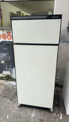 GELADEIRA BRASTEMP