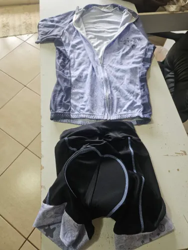 Kit ciclista feminino camisa+short acolchoado