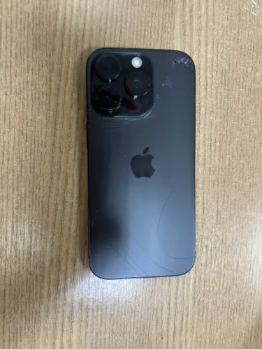 iPhone 16 pro 256gb - Com avaria 