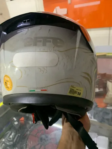 Capacete
