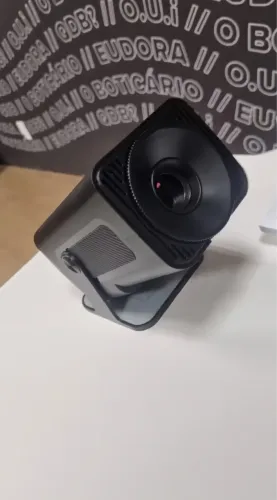 Mini Projetor HY320 Portátil Full HD 1080p | Compatível 4K, Bluetooth, HDMI, USB 