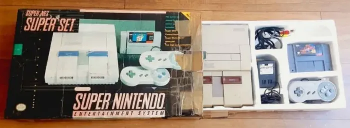 Super Nintendo funcionando com caixa original + Cartucho Jogo do Aladim.