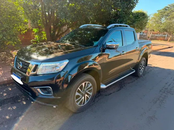 Nissan Frontier LE CD 4X4 2.3 Bi-TB Diesel Aut. 2021