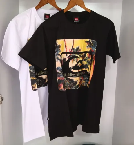 Kit 2 Camisetas Quiksilver Novas tamanho P/M.