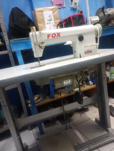 Máquina reta industrial 