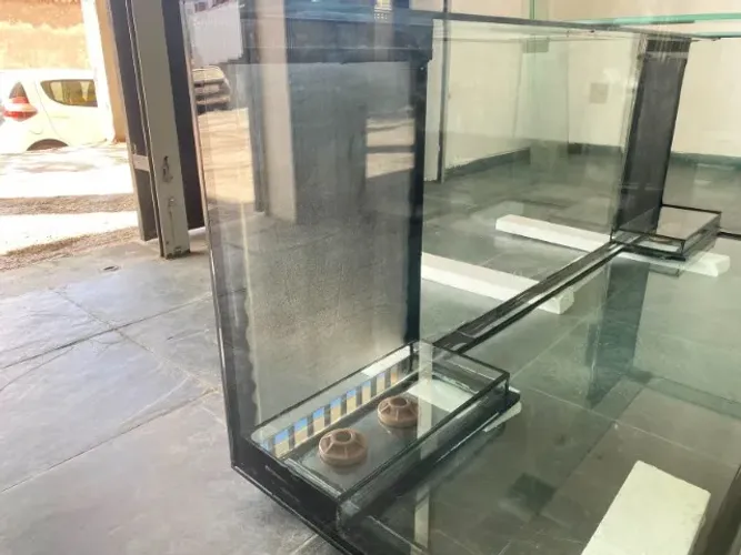 Aquário Água Doce 375L com sistema de botas