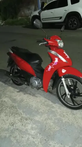 Honda Biz 125 - 2022 - 32.000km R$ 13.000,00