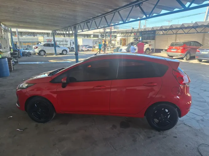 Ford Fiesta SEL 1.6 16V Flex Mec. 5P 2018