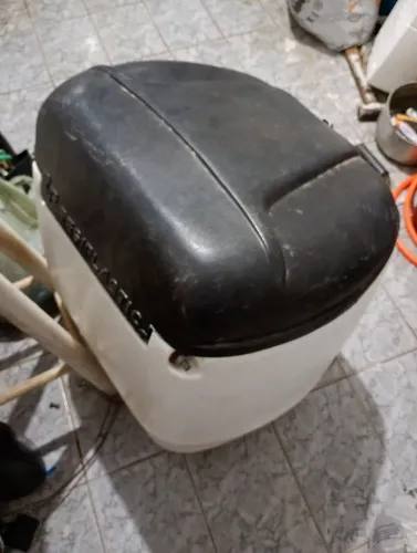 Vendo baú de motocicleta 