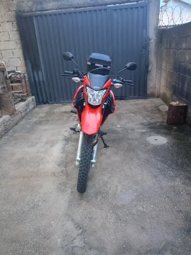 MOTO DE SEGUNDO DONO