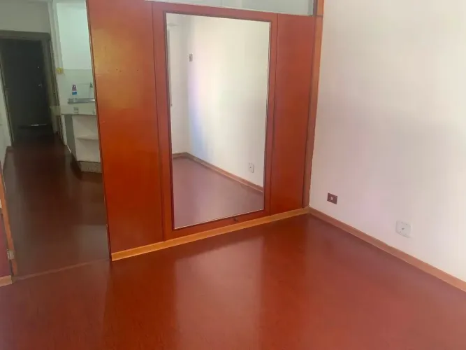 Imóvel para aluguel tem 35 metros quadrados com 1 quarto em Centro - Petrópolis - RJ