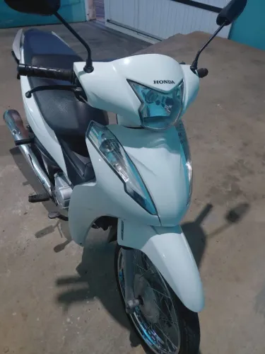 Vendo Biz 110i Ano: 2019 único Dono