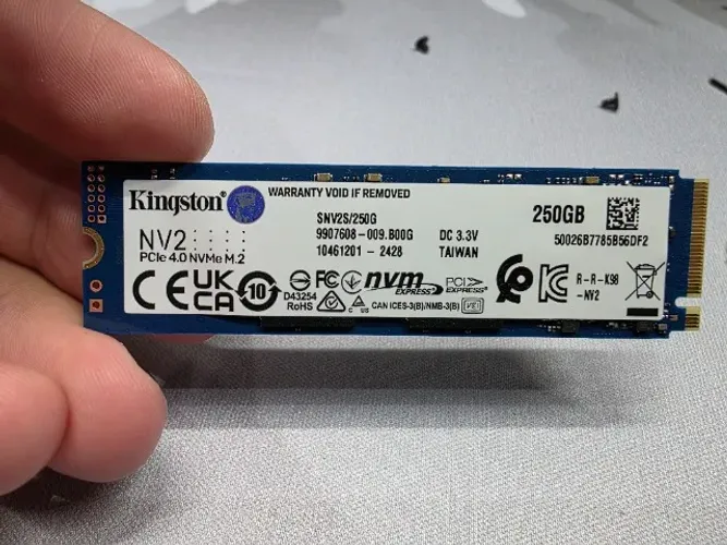 SSD Kingston NV2 250GB NVMe M.2 PCIe 4.0