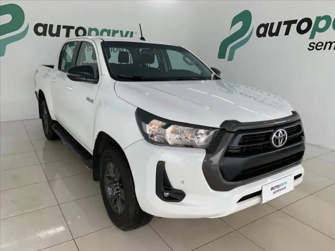 Toyota Hilux CD SR 4X4 2.8 TDI Diesel Aut. 2024
