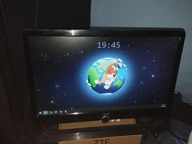 Monitor para Computador e Notebook AOC 19' - VGA/DVI