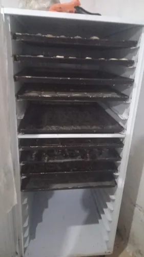 Vende-se maquinarios de padaria semi novos super conservados