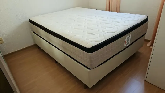 Cama de casal 