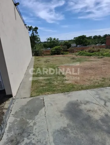 Terreno Padrão em São Carlos