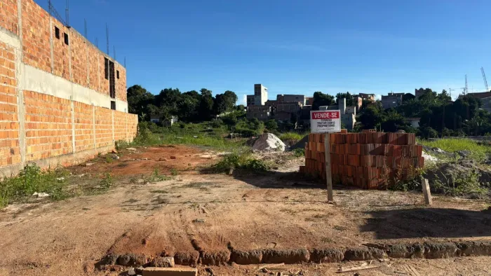 Terreno no condomínio Jardim Botânico 