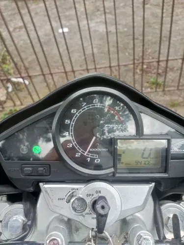 Moto cb300