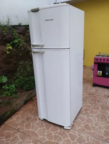 Geladeira Electrolux voltagem 110