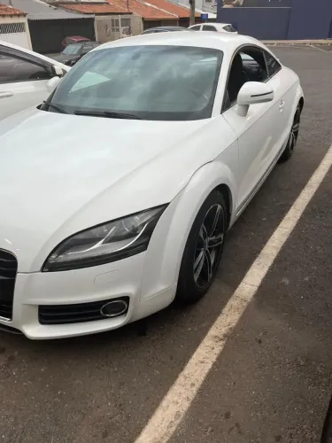Audi TT 2.0 16V TFSI S-tronic 2012
