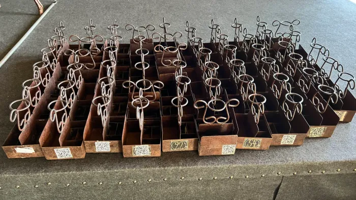 Porta Guardanapos Rústico de Ferro com Suporte