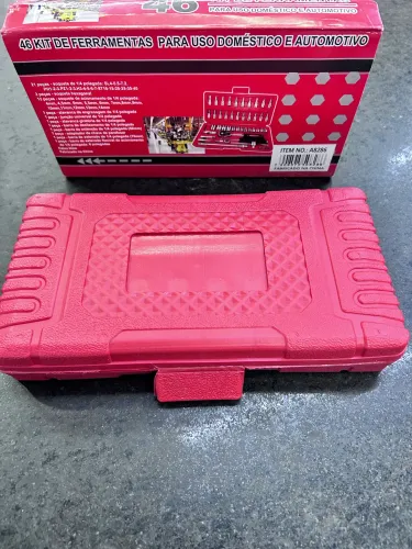 Kit de Ferramentas 46 Peças com Catraca 1/4 Profissional para Uso Doméstico e Automotivo