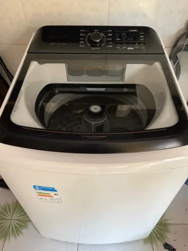 Máquina de lavar 17kg eletrolux