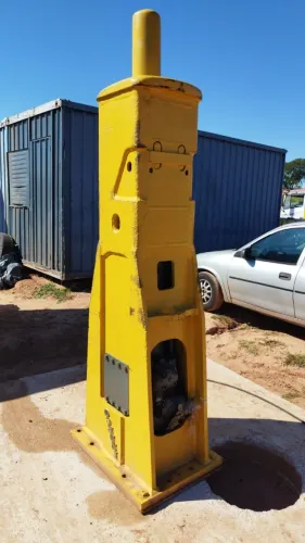 Martelo rompedor hidraulico Indeco HP 3000